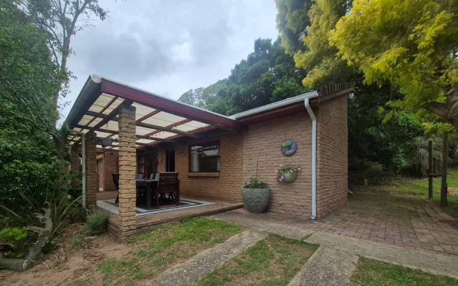 3 Bedroom Property for Sale in Brenton On Lake Western Cape